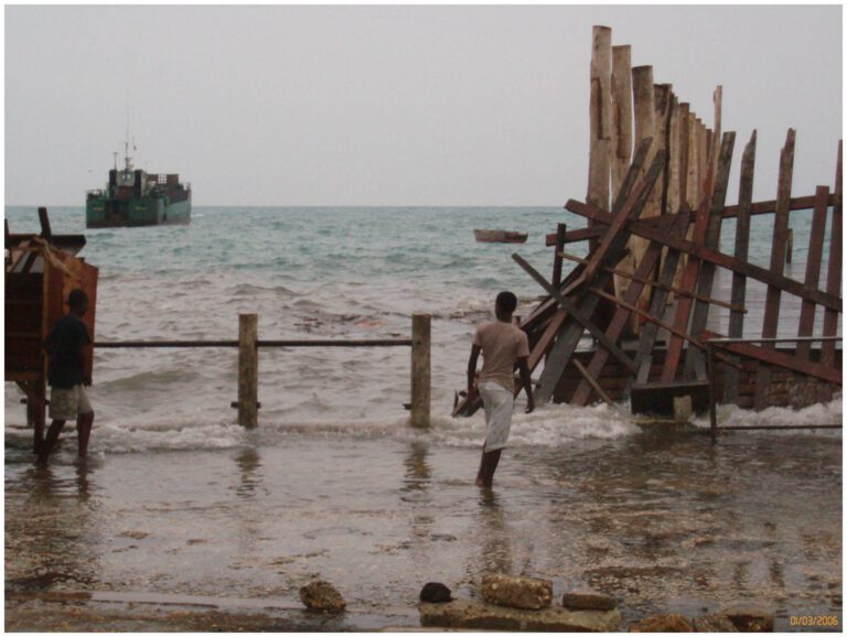 Zanzibar 2005 - Piove P3011304