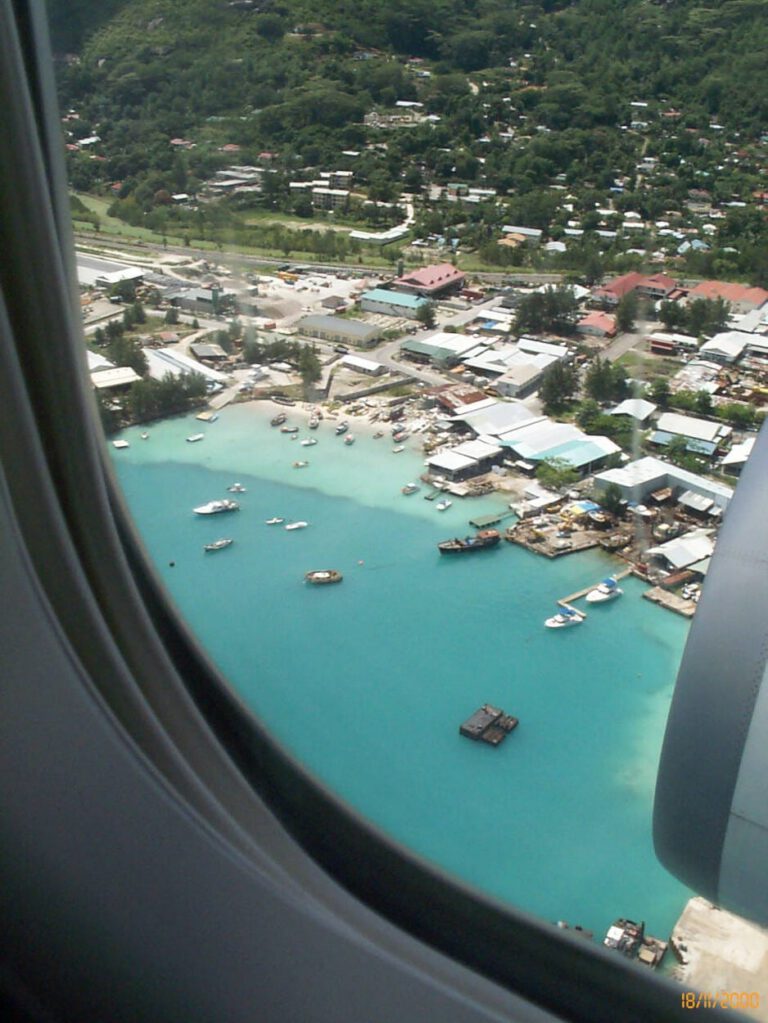 Seychelles 2000 - Arrivo 18 11 00 DCP 0988