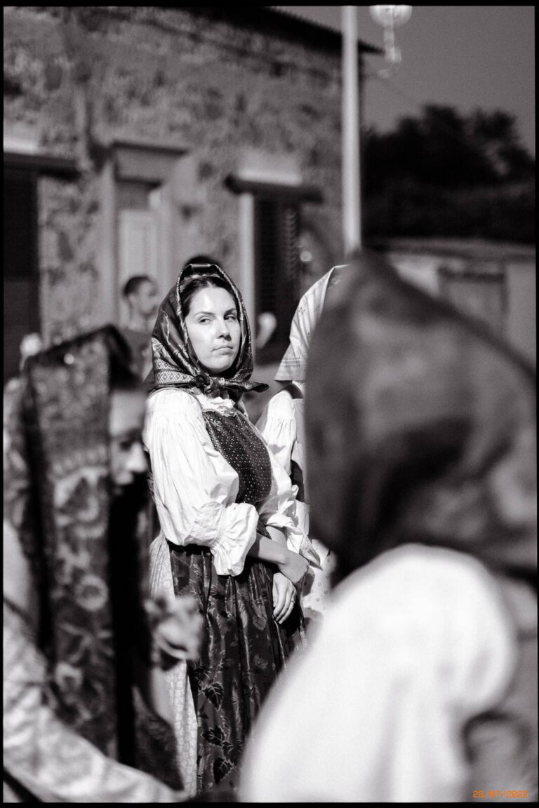 SantAnna-Siliqua-black-and-white-DSCF6010