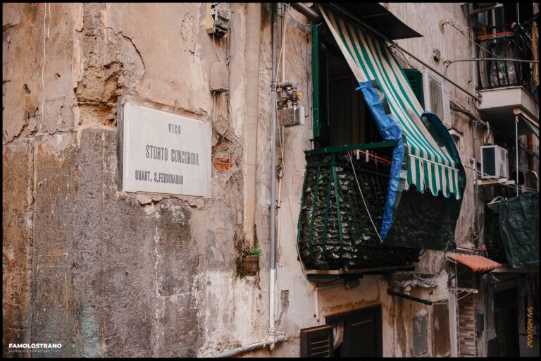 Quartieri Spagnoli 10