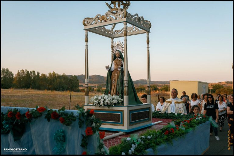 Siliqua Festa Sant'Anna Tradizioni