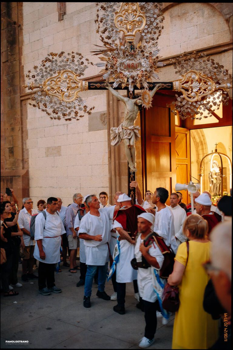 Festa Santa Chiara Iglesias per: Tradizioni