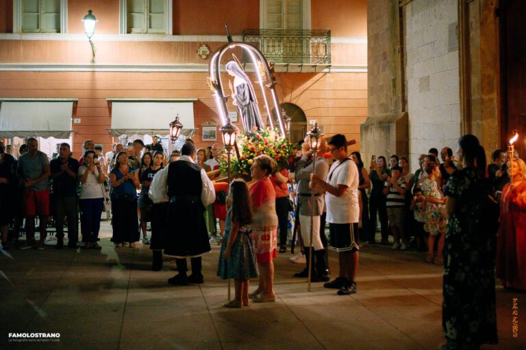 Festa Santa Chiara Iglesias per: Tradizioni