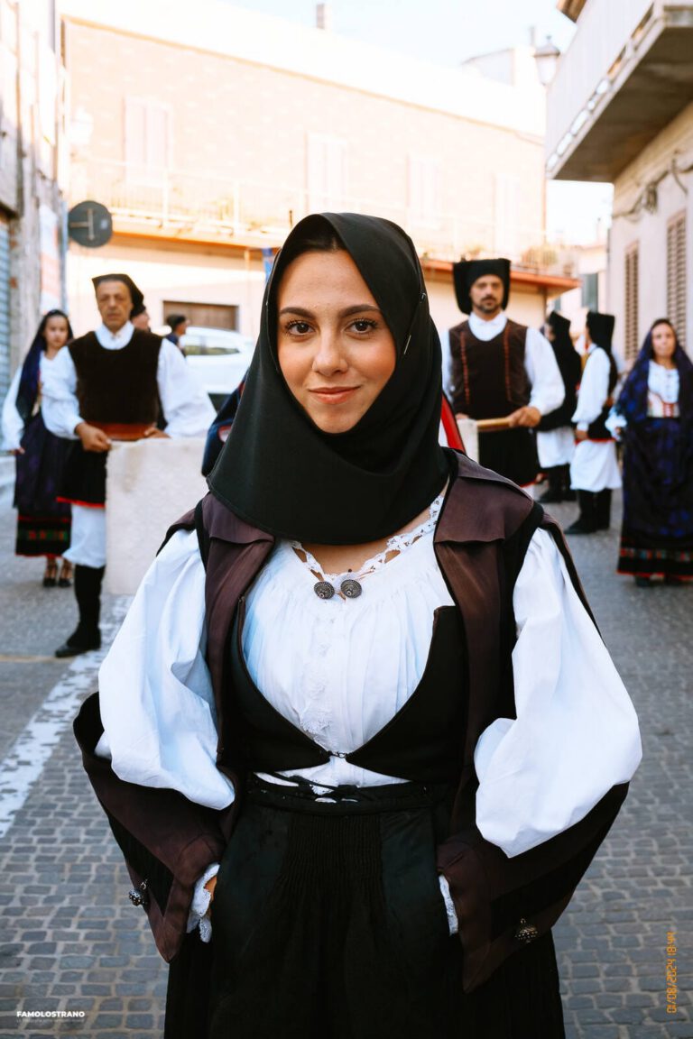 Processione di Sant'Antioco Martire per: Tradizioni
