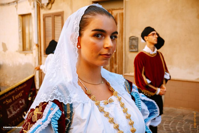 Processione di Sant'Antioco Martire per: Tradizioni
