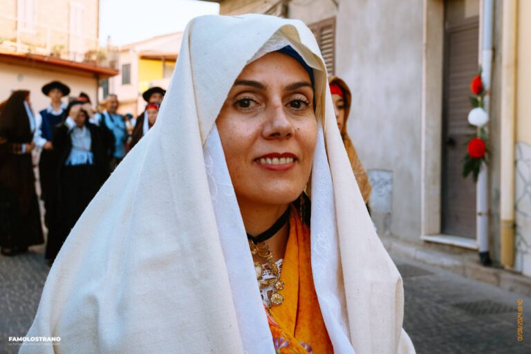 Processione di Sant'Antioco Martire per: Tradizioni
