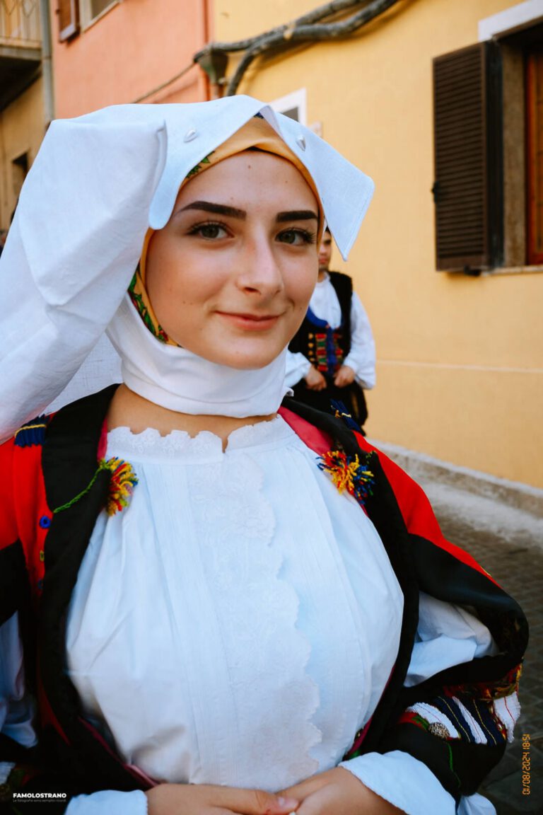Processione di Sant'Antioco Martire per: Tradizioni