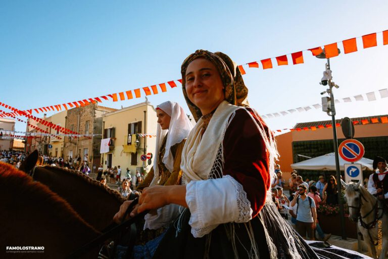 Processione di Sant'Antioco Martire per: Tradizioni