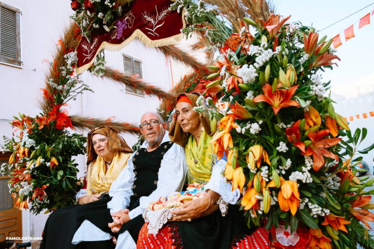 Processione di Sant'Antioco Martire per: Tradizioni