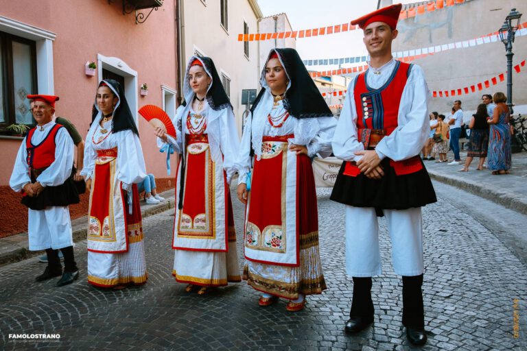 Processione di Sant'Antioco Martire per: Tradizioni