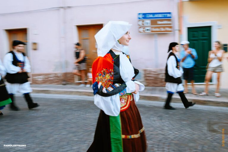 Processione di Sant'Antioco Martire per: Tradizioni