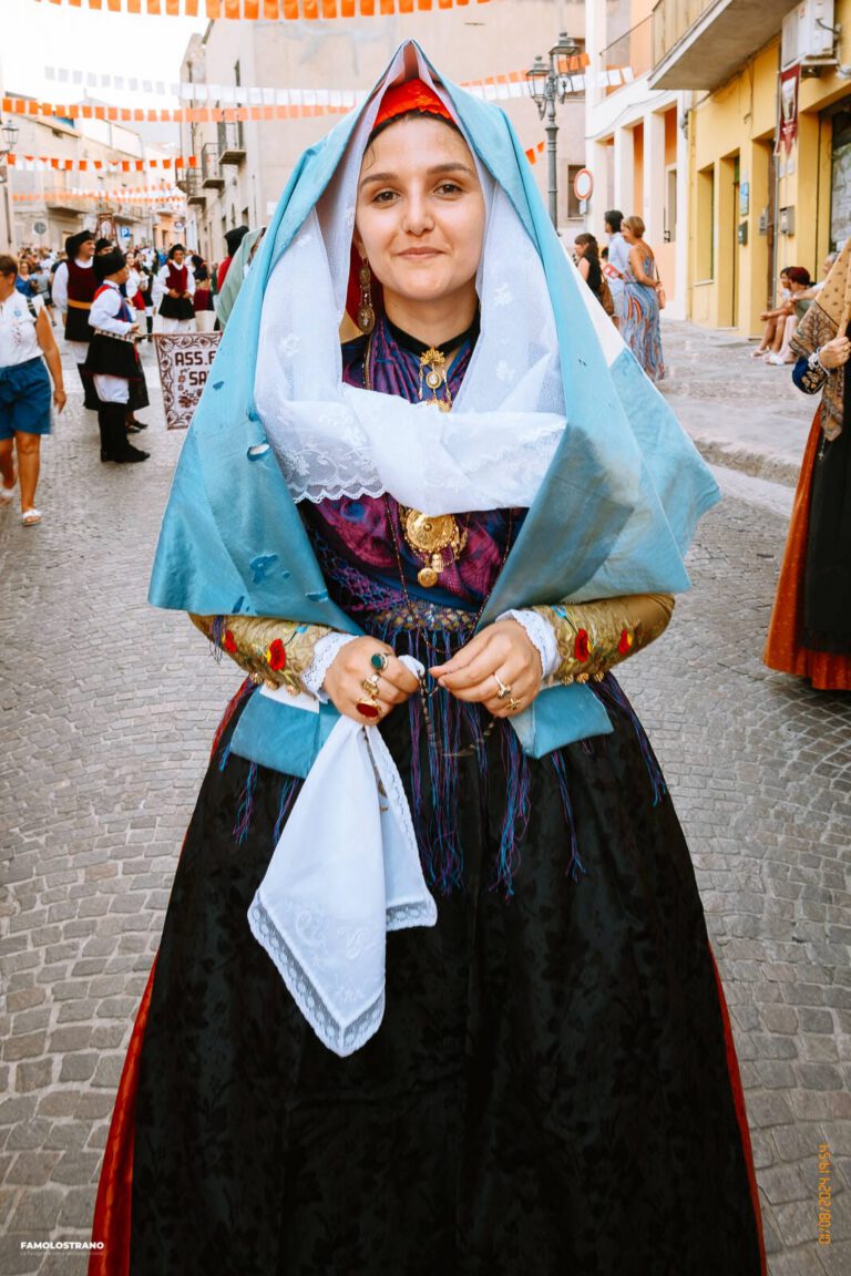 Processione di Sant'Antioco Martire per: Tradizioni