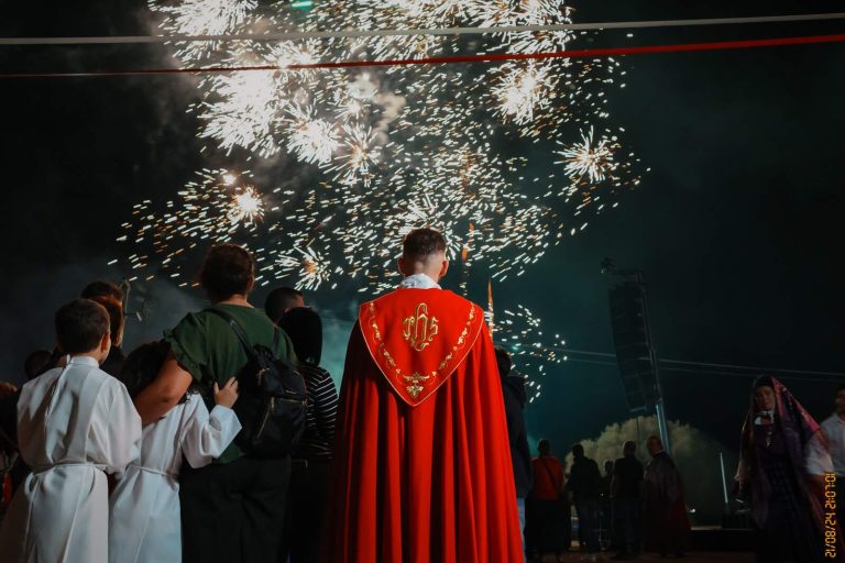 Processione di Siliqua
