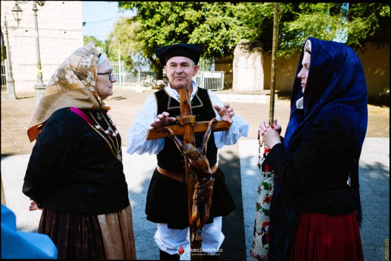 Villaspeciosa processione 04