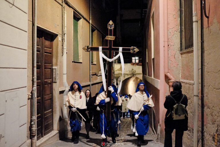 Giro delle sette Chiese. Processione con il Simulacro di Sant’Efisio DSCF4755