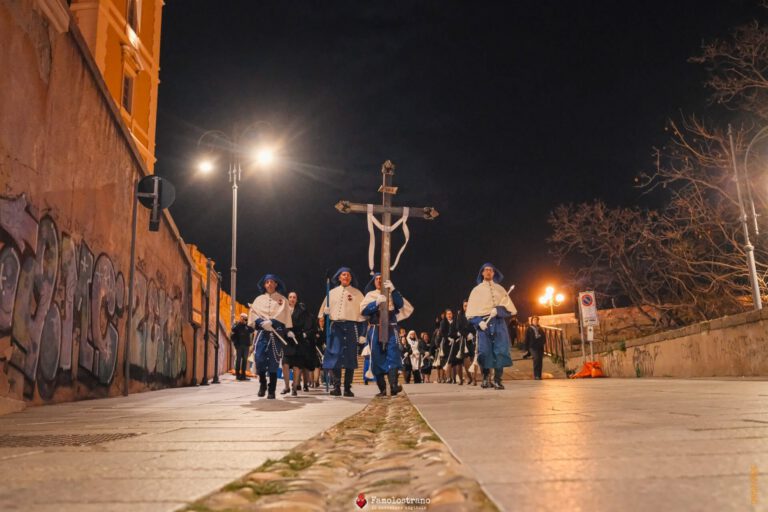 Giro delle sette Chiese. Processione con il Simulacro di Sant’Efisio DSCF4838