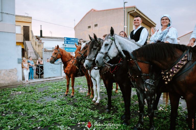 Processione di San Giorgio e Santa Assuina Decimoputzu 017