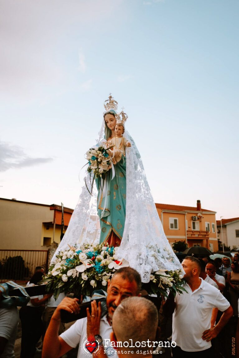 Processione di San Giorgio e Santa Assuina Decimoputzu 033