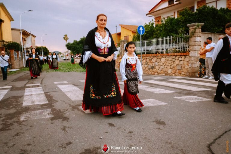 Processione di San Giorgio e Santa Assuina Decimoputzu 042