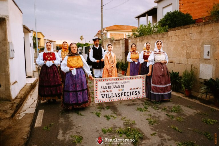 Processione di San Giorgio e Santa Assuina Decimoputzu 045