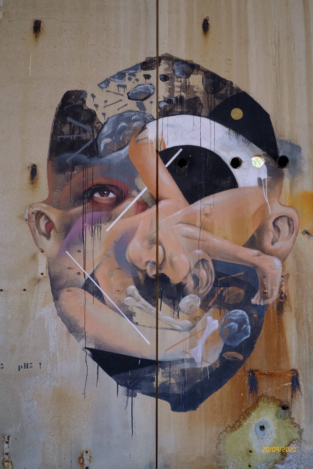 Distilleria abbandonata a Macchiareddu - Distilleria Murales 018