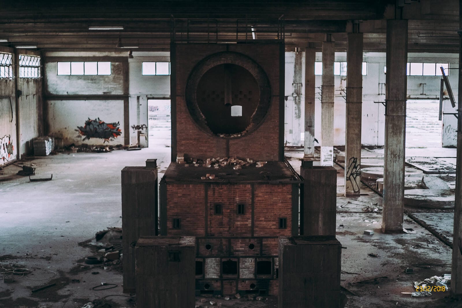 Distilleria abbandonata Cagliari - Urbex Sardegna 011 1024x683