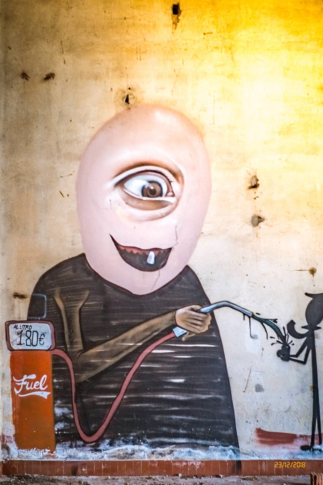 Distilleria abbandonata Cagliari - Urbex Sardegna 015 683x1024