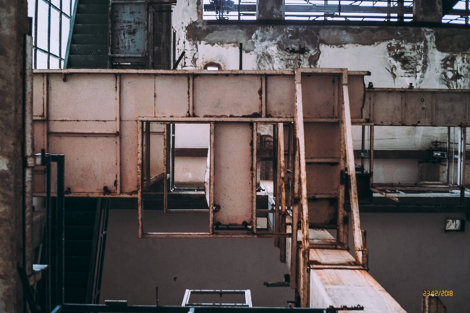 Distilleria abbandonata Cagliari - Urbex Sardegna 016 1024x683