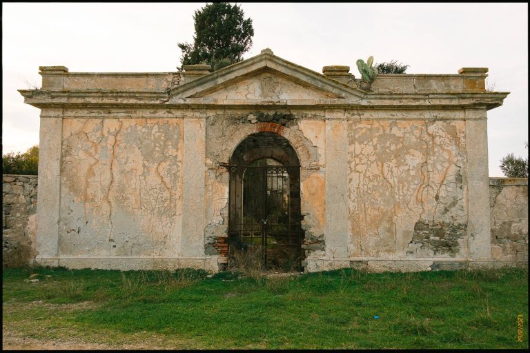 cimitero abbandonato Sardegna 06